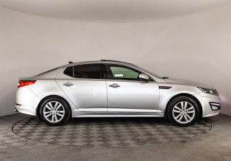 Подержанный автомобиль Kia Optima Sedan 2012 года (5 фото)