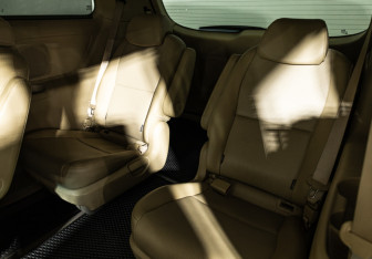Подержанный автомобиль Kia Carnival 2019 года (25 фото)
