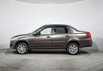 Подержанный автомобиль Datsun on-DO 2015 года (8 фото)