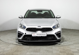 Подержанный автомобиль Kia Cerato Sedan 2019 года (2 фото)