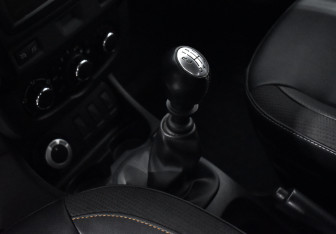 Подержанный автомобиль Renault Duster 2019 года (11 фото)