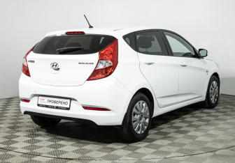 Подержанный автомобиль Hyundai Solaris Hatchback 2015 года (5 фото)