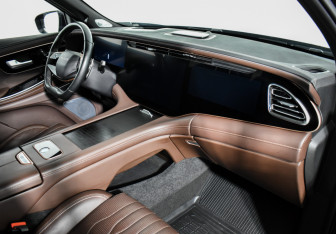 Подержанный автомобиль Exeed VX 2023 года (15 фото)