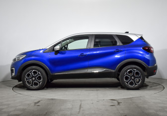 Подержанный автомобиль Renault Kaptur 2021 года (8 фото)