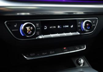 Подержанный автомобиль Audi Q5 2019 года (19 фото)