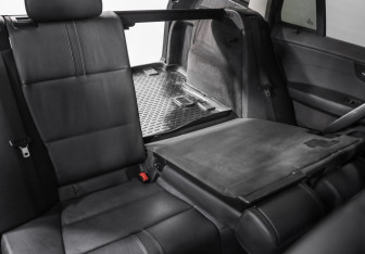 Подержанный автомобиль BMW X3 2009 года (20 фото)