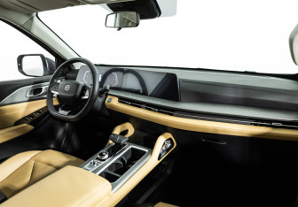 Подержанный автомобиль Changan Hunter Plus 2023 года (9 фото)