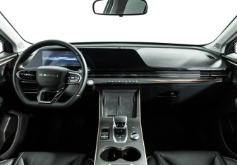 Подержанный автомобиль Omoda C5 2024 года (13 фото)