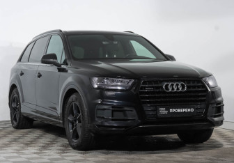Подержанный автомобиль Audi Q7 2015 года (6 фото)