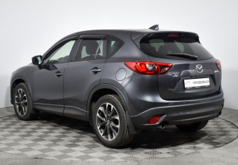 Подержанный автомобиль Mazda CX-5 2015 года (8 фото)