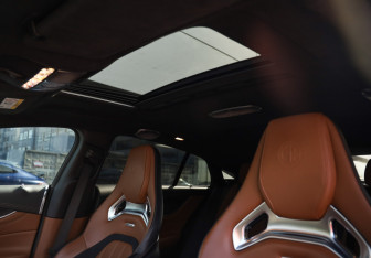 Подержанный автомобиль Mercedes-Benz AMG GT Liftback 2019 года (34 фото)