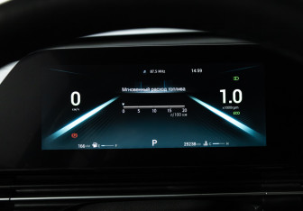 Подержанный автомобиль Omoda C5 2024 года (12 фото)