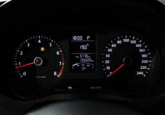 Подержанный автомобиль Volkswagen Polo Hatchback 2012 года (12 фото)
