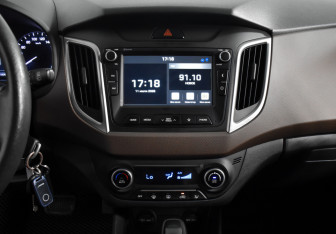 Подержанный автомобиль Hyundai Creta 2021 года (16 фото)