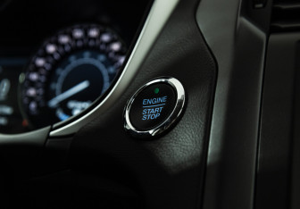 Подержанный автомобиль Ford Mondeo Sedan 2018 года (15 фото)