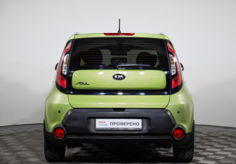 Подержанный автомобиль Kia Soul 2014 года (6 фото)