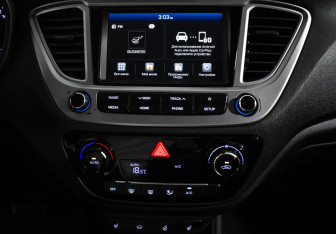 Подержанный автомобиль Hyundai Solaris Sedan 2019 года (16 фото)