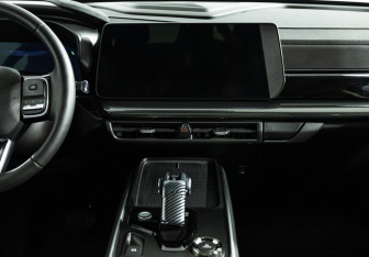 Подержанный автомобиль Haval H3 2024 года (14 фото)