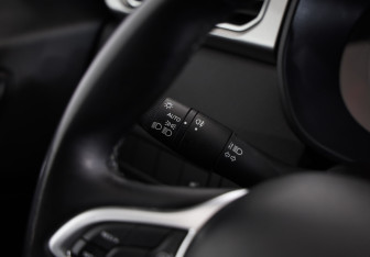 Подержанный автомобиль Renault Arkana 2021 года (17 фото)