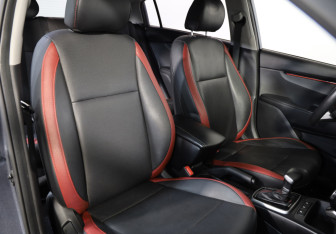 Подержанный автомобиль Kia Rio Hatchback 2020 года (20 фото)