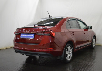 Подержанный автомобиль Skoda Rapid Liftback 2020 года (5 фото)