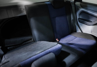 Подержанный автомобиль Ford Focus Sedan 2008 года (20 фото)