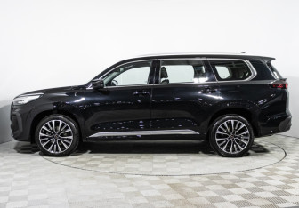 Подержанный автомобиль Exeed VX 2023 года (8 фото)