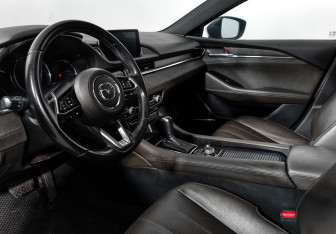 Подержанный автомобиль Mazda 6 Sedan 2023 года (9 фото)