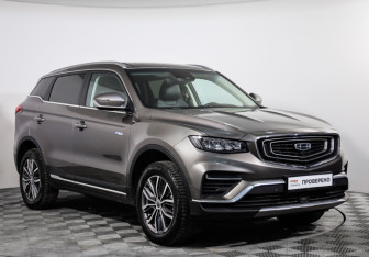 Подержанный автомобиль Geely Atlas Pro 2022 года (3 фото)