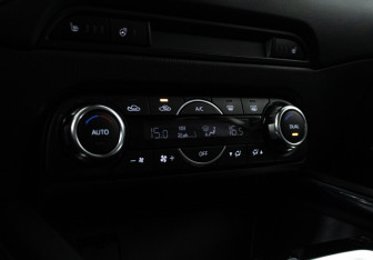 Подержанный автомобиль Mazda CX-5 2017 года (18 фото)