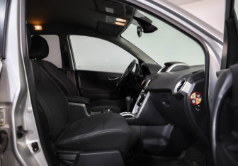 Подержанный автомобиль Renault Koleos 2013 года (28 фото)