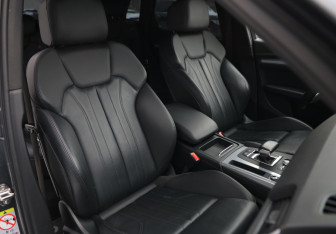 Подержанный автомобиль Audi Q5 2019 года (28 фото)