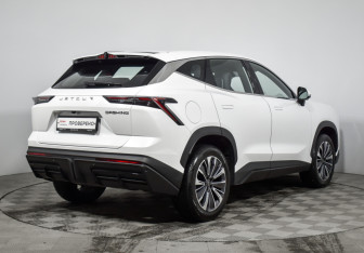 Подержанный автомобиль Jetour Dashing 2024 года (5 фото)