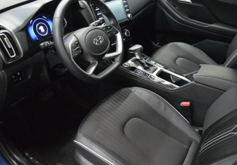 Подержанный автомобиль Hyundai Creta 2022 года (10 фото)