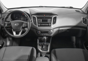 Подержанный автомобиль Hyundai Creta 2019 года (13 фото)