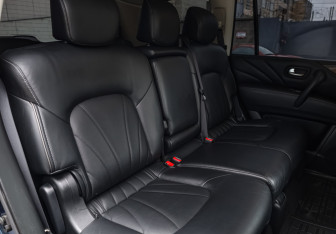 Подержанный автомобиль Infiniti QX80 2017 года (17 фото)