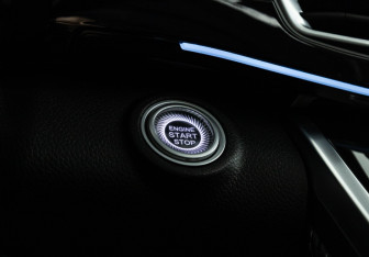 Подержанный автомобиль Exeed VX 2023 года (22 фото)