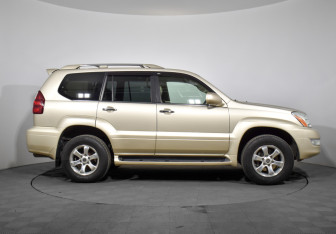 Подержанный автомобиль Lexus GX 2008 года (4 фото)