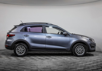 Подержанный автомобиль Kia Rio Hatchback 2020 года (4 фото)
