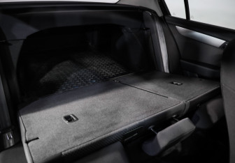 Подержанный автомобиль Volkswagen Passat Sedan 2012 года (20 фото)