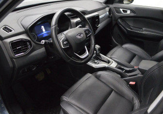 Подержанный автомобиль Chery Tiggo 4 2019 года (10 фото)