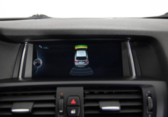 Подержанный автомобиль BMW X3 2014 года (17 фото)