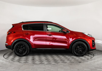 Подержанный автомобиль Kia Sportage 2021 года (5 фото)