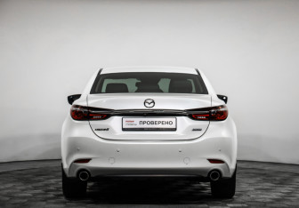 Подержанный автомобиль Mazda 6 Sedan 2019 года (6 фото)