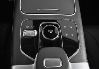 Подержанный автомобиль Jaecoo J8 2024 года (18 фото)