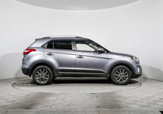 Подержанный автомобиль Hyundai Creta 2021 года (4 фото)