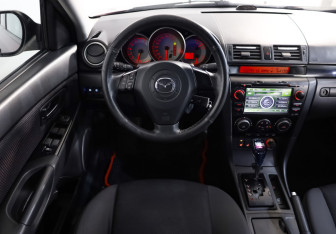 Подержанный автомобиль Mazda 3 Sedan 2008 года (11 фото)