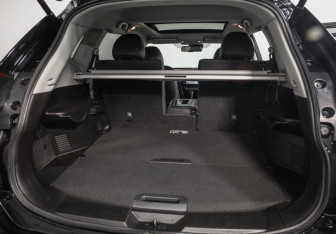 Подержанный автомобиль Nissan X-Trail 2019 года (30 фото)