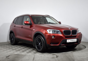 Подержанный автомобиль BMW X3 2011 года (3 фото)
