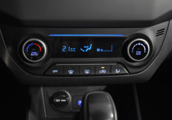 Подержанный автомобиль Hyundai Creta 2021 года (17 фото)